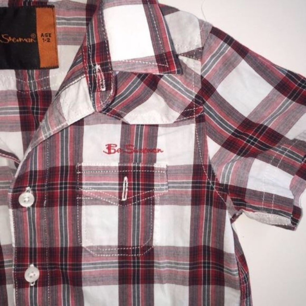 Size 1-2T• Ben Sherman Short Sleeve Button Up